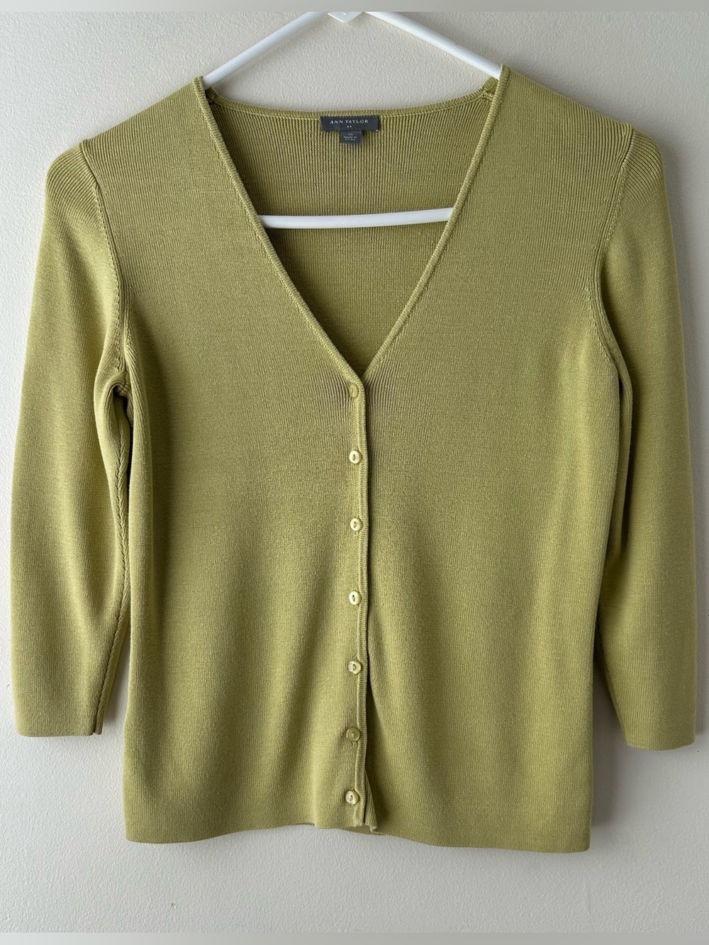 Vintage Ann Taylor Factory Cotton Silk V-Neck Cardigan Sweater Pistachio Green